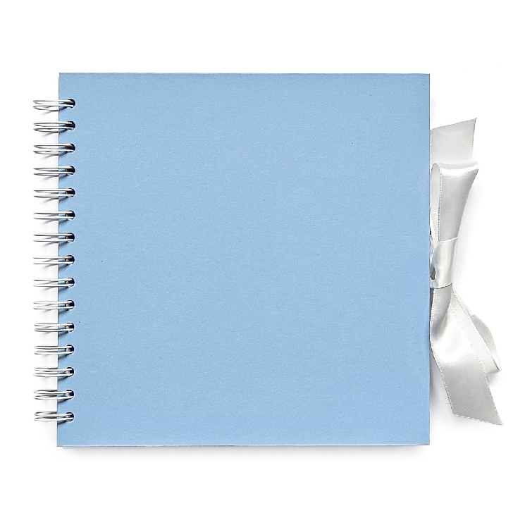 Album do zdobienia niebieski-satynowy 205x205 35ka | biuroweokazje.pl | Odkryj bestseller